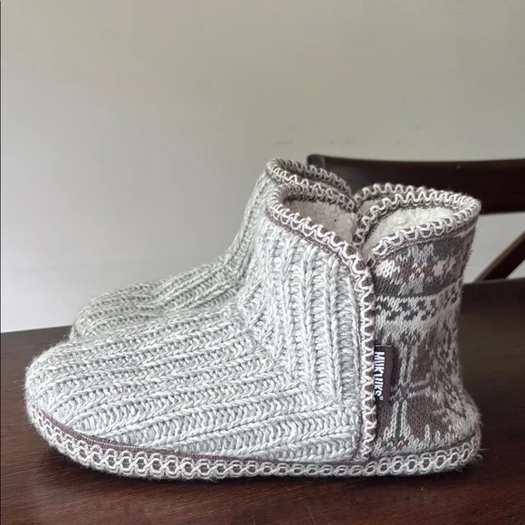 Muk Luks Gray Cozy Knit Slippers - Picture 1 of 7